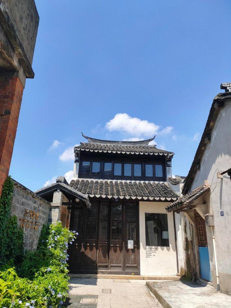 最近按了个win7。后面下了几个游戏,发现文件后面都没EXE后缀。就算有的也点不开。有问必答平台-快速解答各类问题